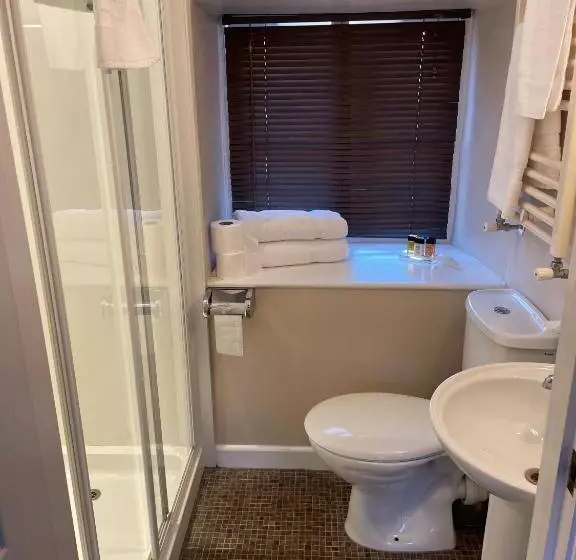 پانسیون Corncroft Guest House