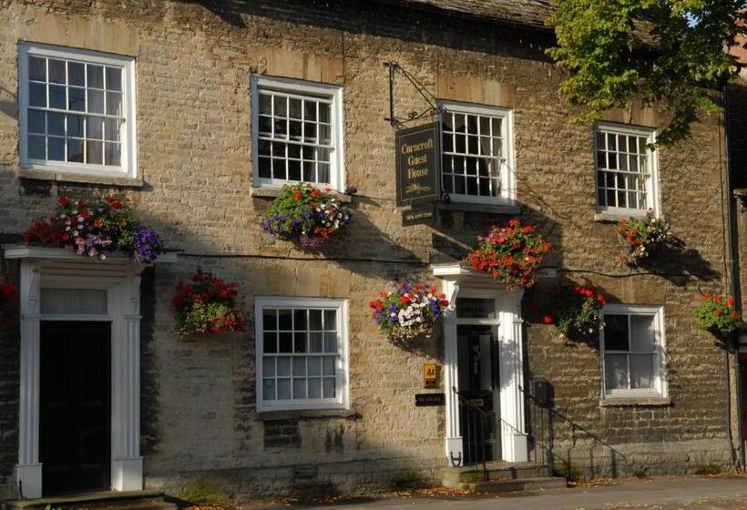 بنسيون Corncroft Guest House