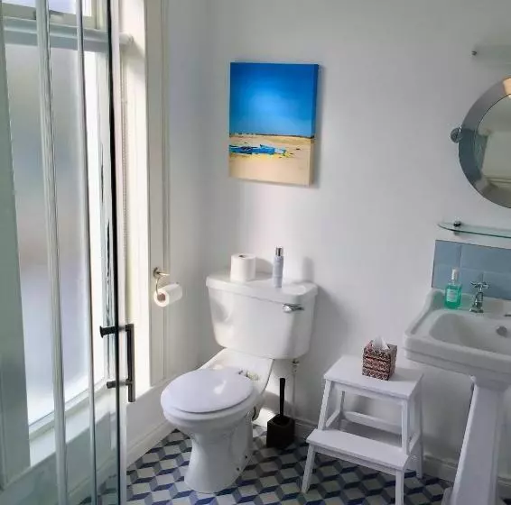 Pension Derrin Guest House