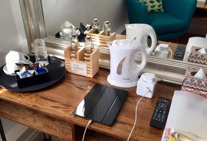 Pension Derrin Guest House