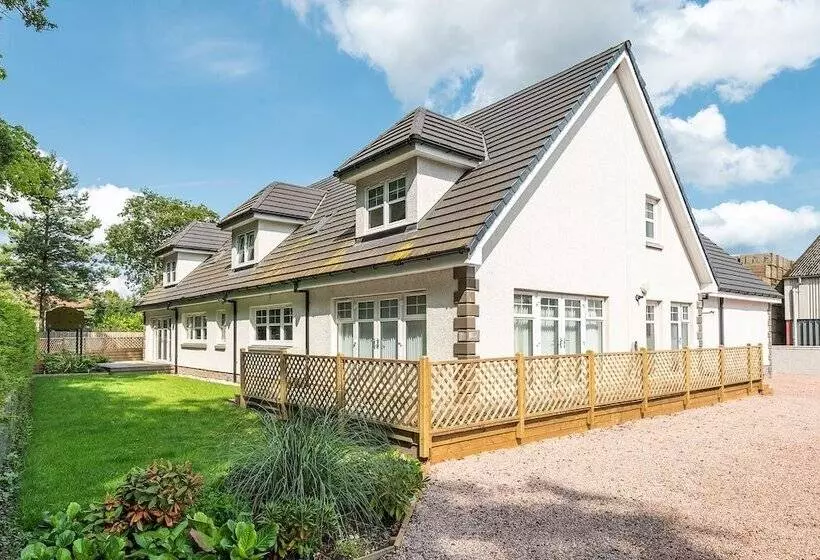 Majatalo Dukeside Lodge