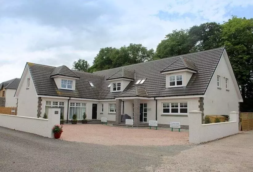 Majatalo Dukeside Lodge