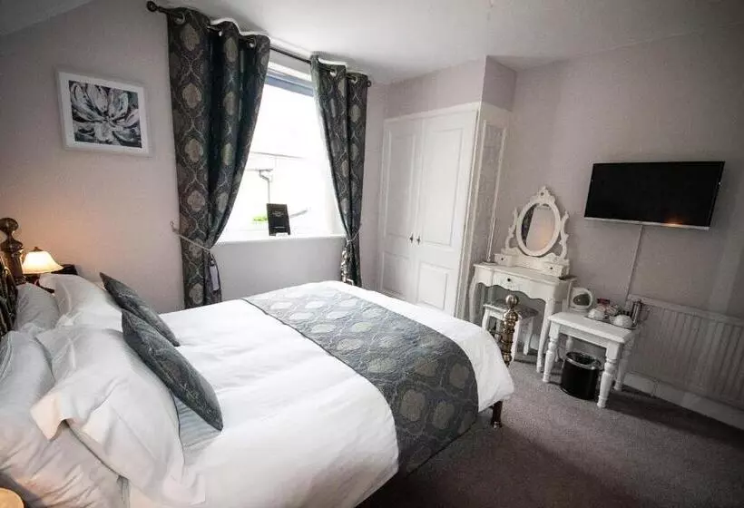 ペンション Exmoor House