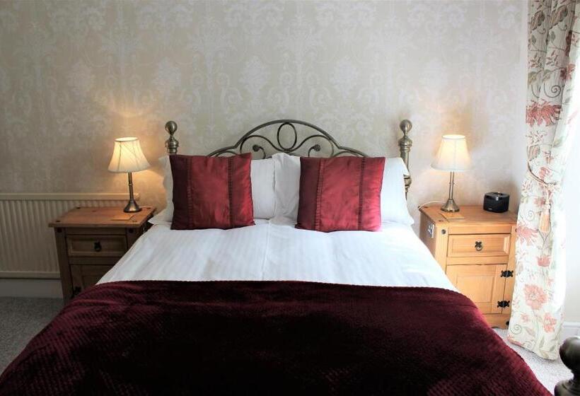 بنسيون Exmoor House