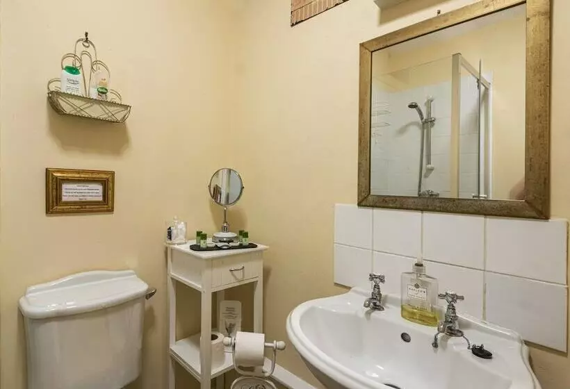 Majatalo Garth Dderwen