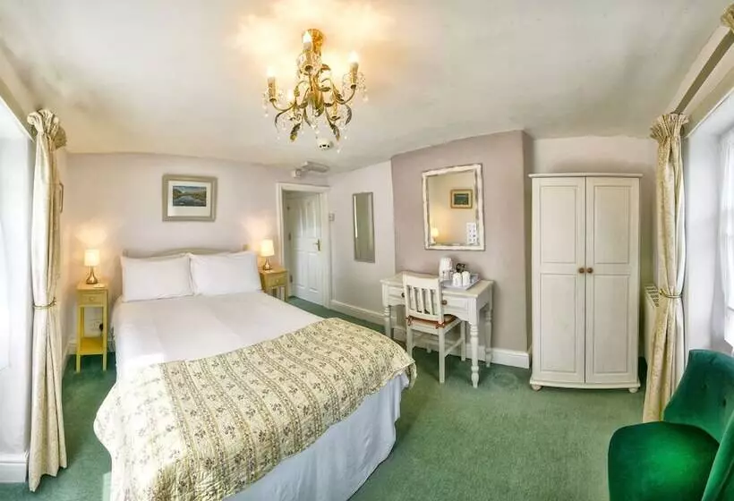 Majatalo Garth Dderwen