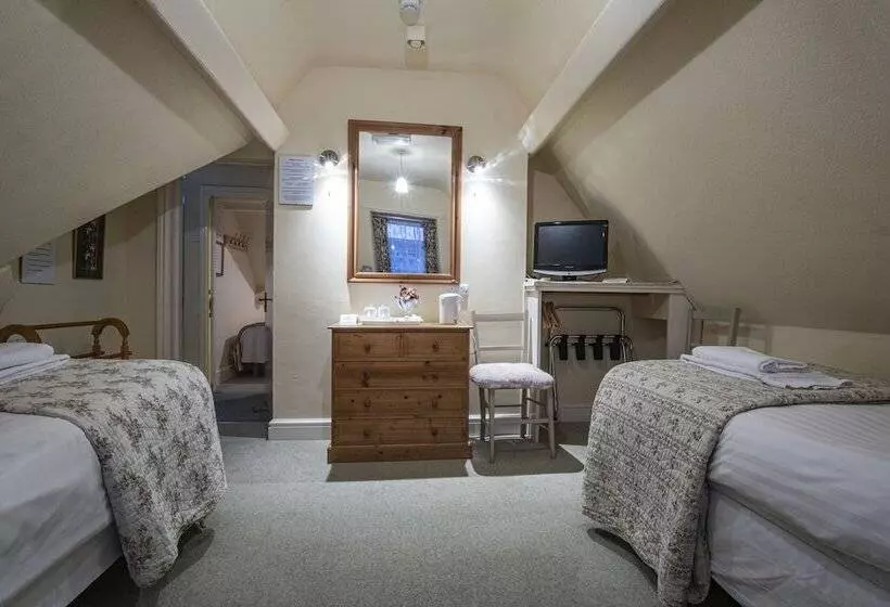 Majatalo Garth Dderwen