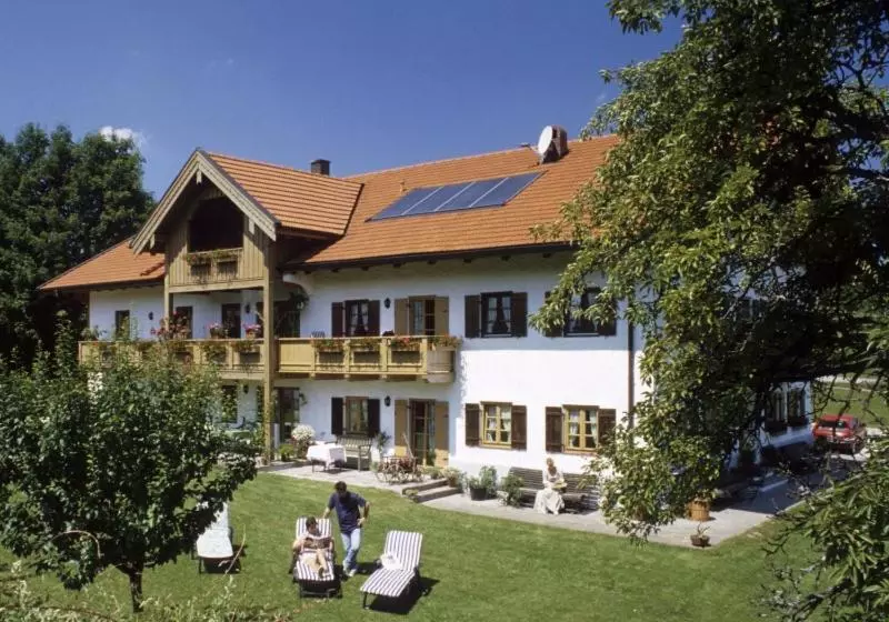 Majatalo Gästehaus Lechner