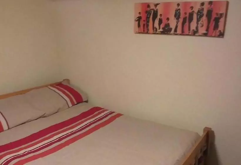 Majatalo Park House B&b