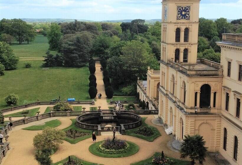 ペンション The Miclaran Guest House