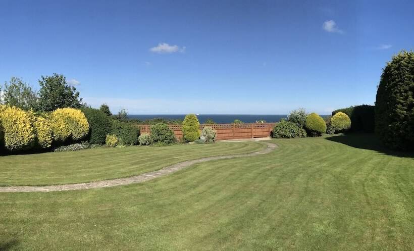 ペンション The Miclaran Guest House