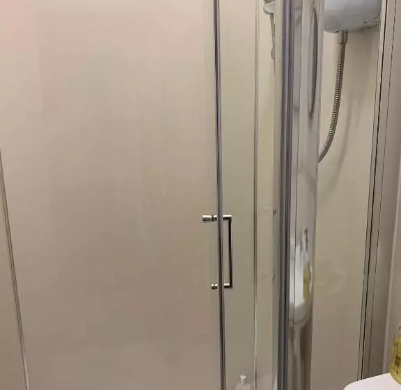 Majatalo The Pines Guest House