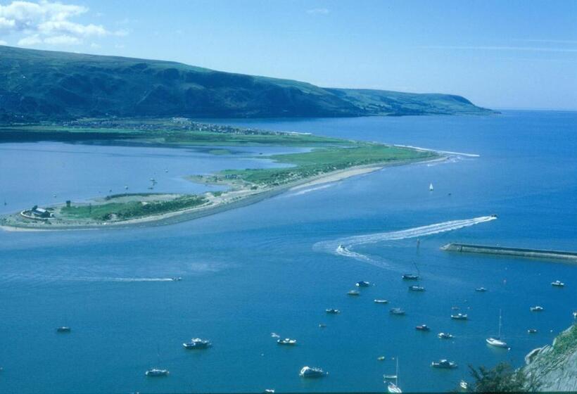 ペンション Wavecrest