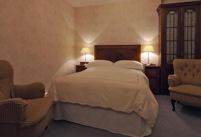 ペンション Wavecrest