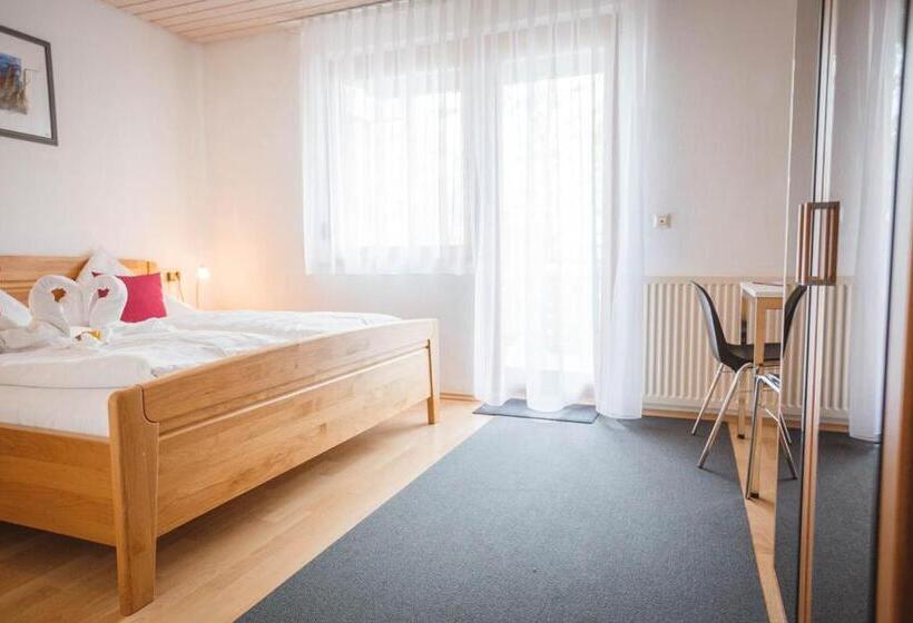 Общежитие Strandpension Mäder