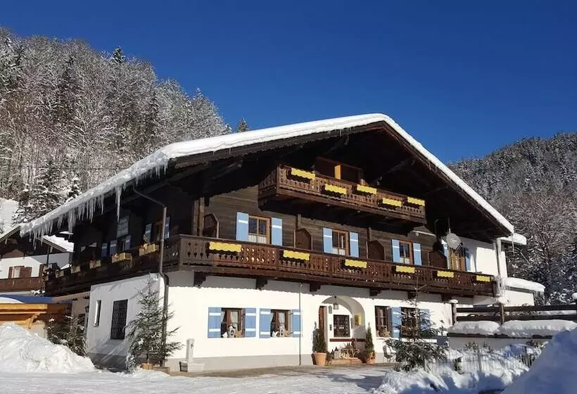 Pension Etzerschlossl