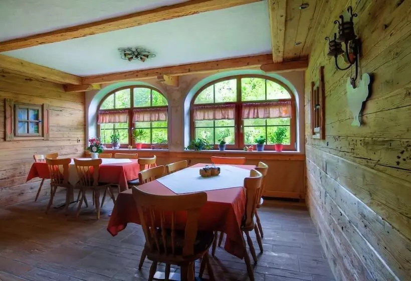 Pension Etzerschlossl