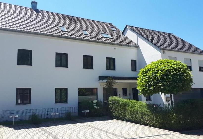 Hostel Gästehaus Lodermeier