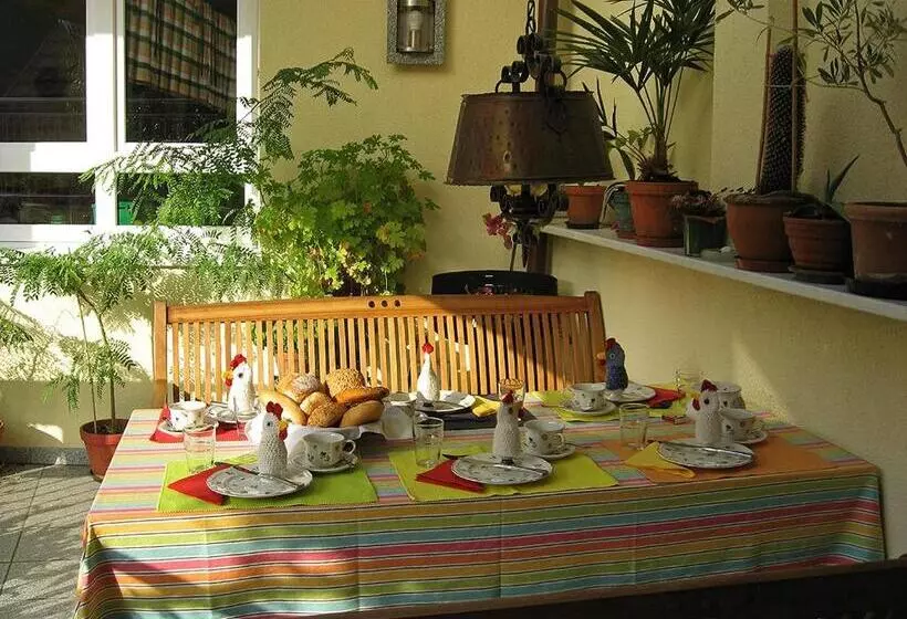 Die Sprachpension   The Language Guesthouse