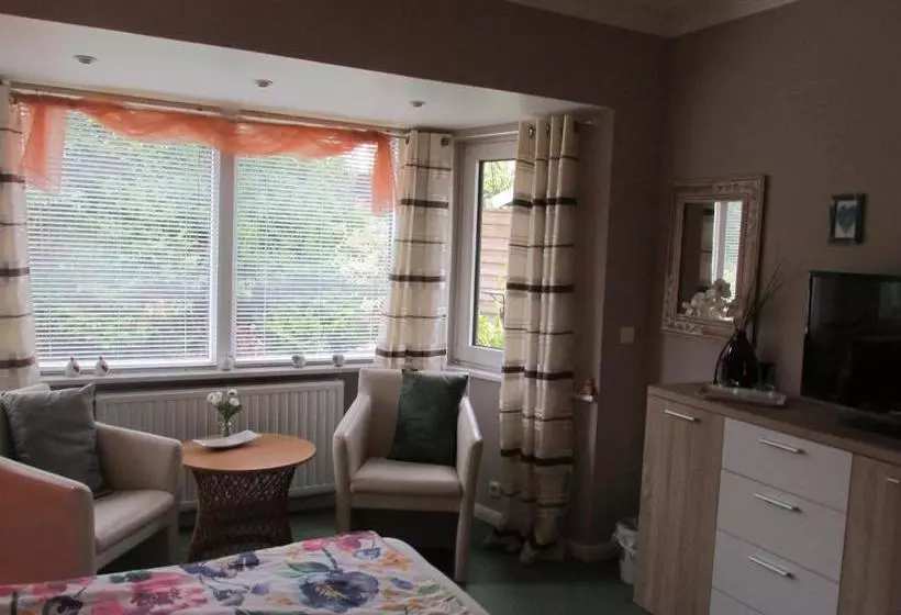 ペンション Gästehaus Carstens