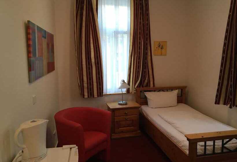 بنسيون Draiser Hof