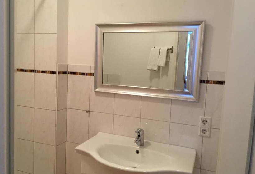 بنسيون Draiser Hof