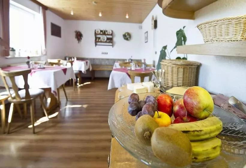 ペンション Gasthaus Schweizerhof
