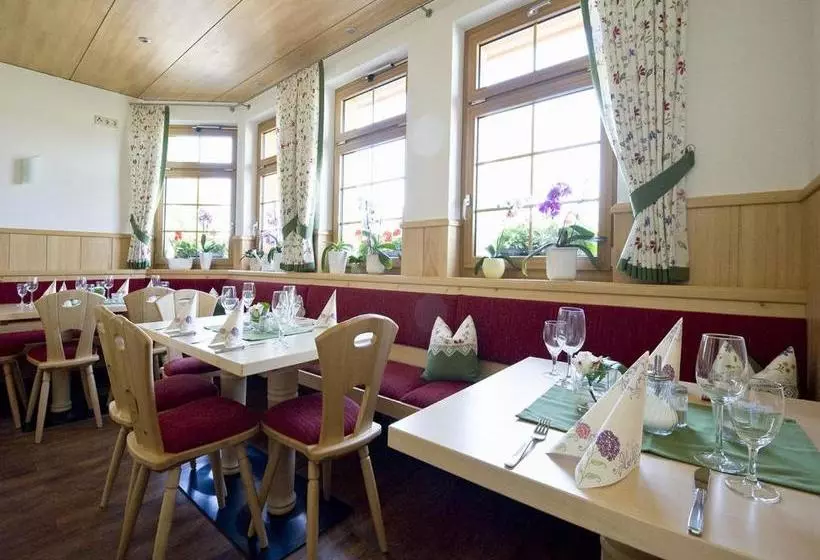 ペンション Gasthaus Schweizerhof