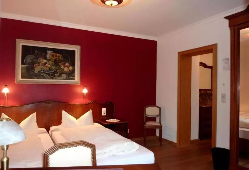 Retkeilymaja Historisches Genusshotel Löwen