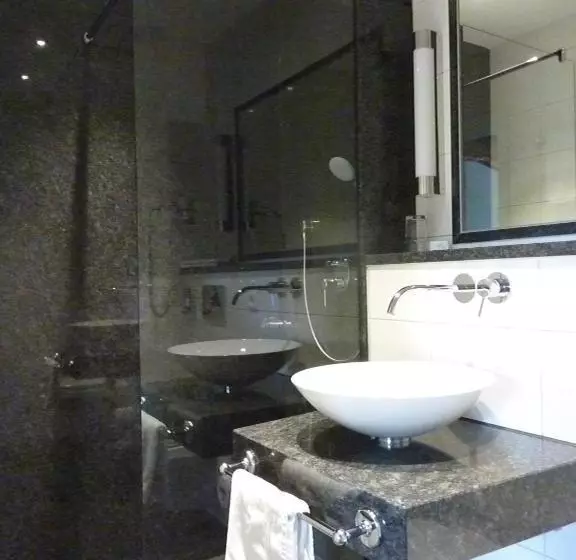 Retkeilymaja Historisches Genusshotel Löwen