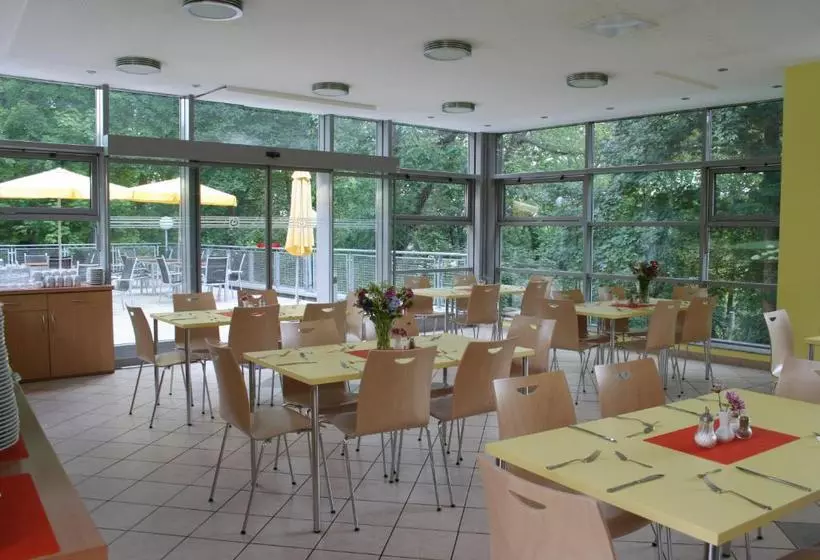 Majatalo Dreibrunnen Gästehaus Im Luisenpark