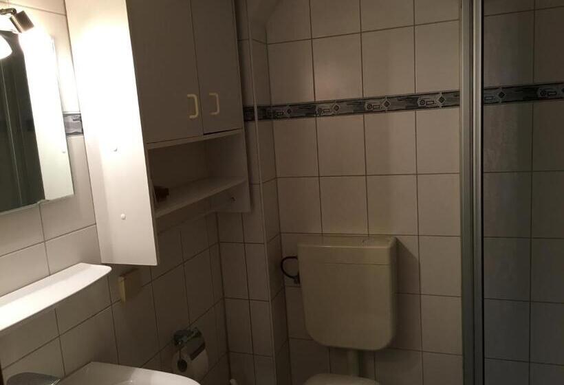 پانسیون Gästehaus Windheim