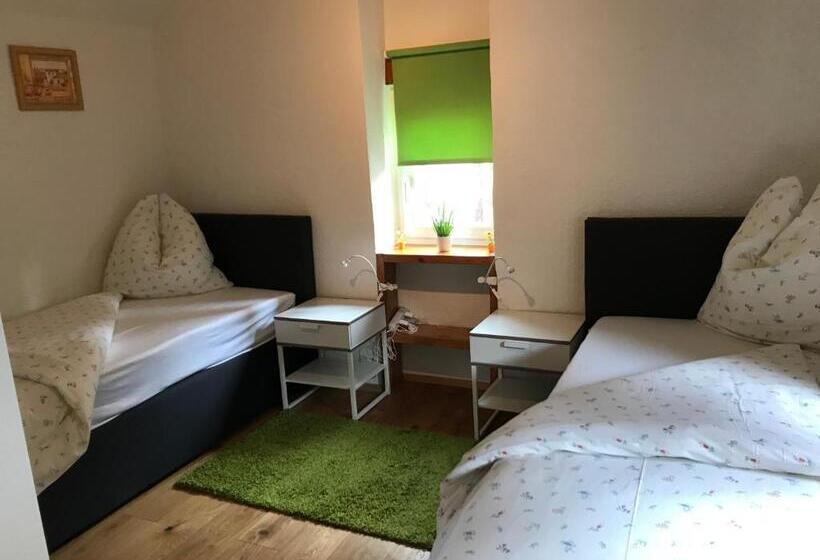 پانسیون Gästehaus Windheim