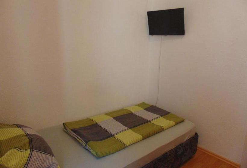 호스텔 Gasthaus Rebstock