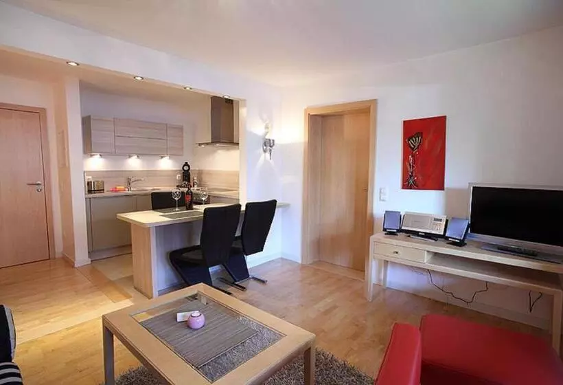 Retkeilymaja Gästehaus Obermeier