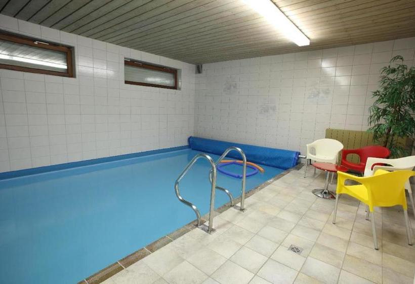 Albergue Gästehaus Obermeier