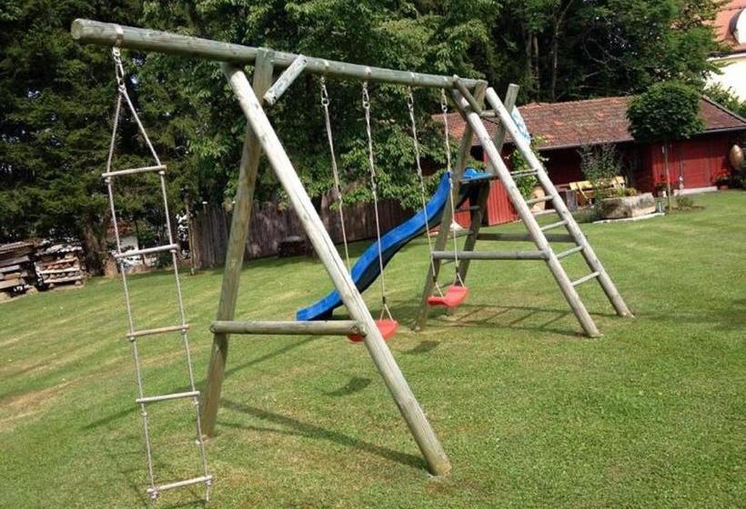 Albergue Gästehaus Obermeier