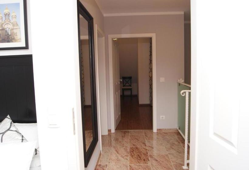 Merkel Villa Apartamente