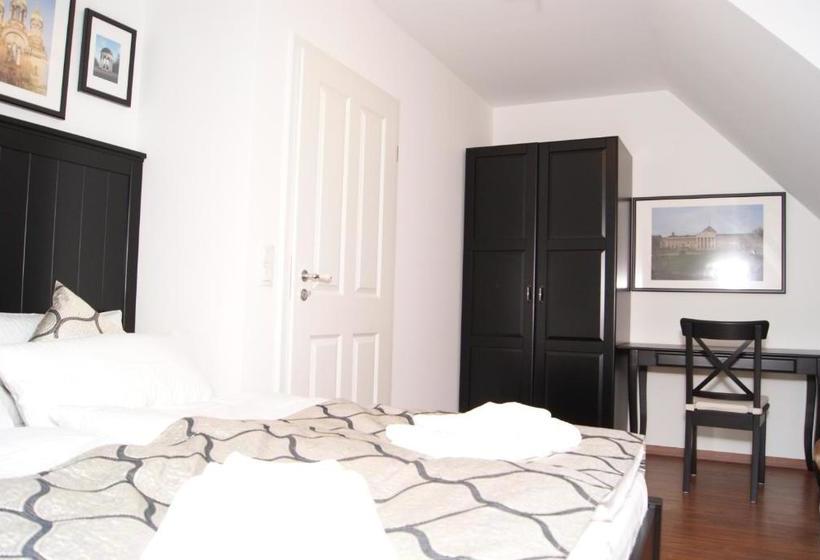 Merkel Villa Apartamente