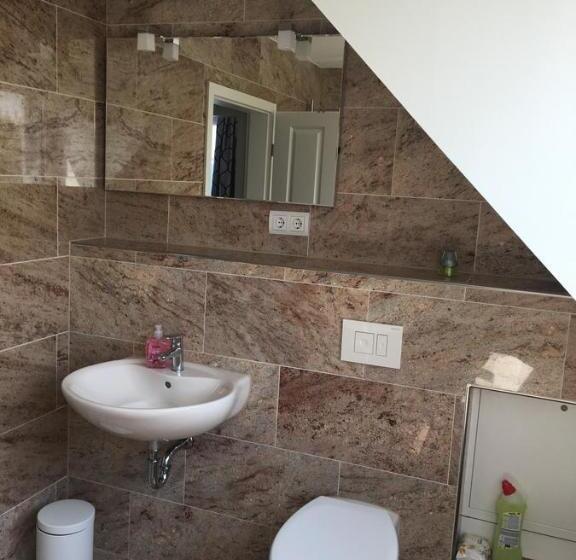 Merkel Villa Apartamente