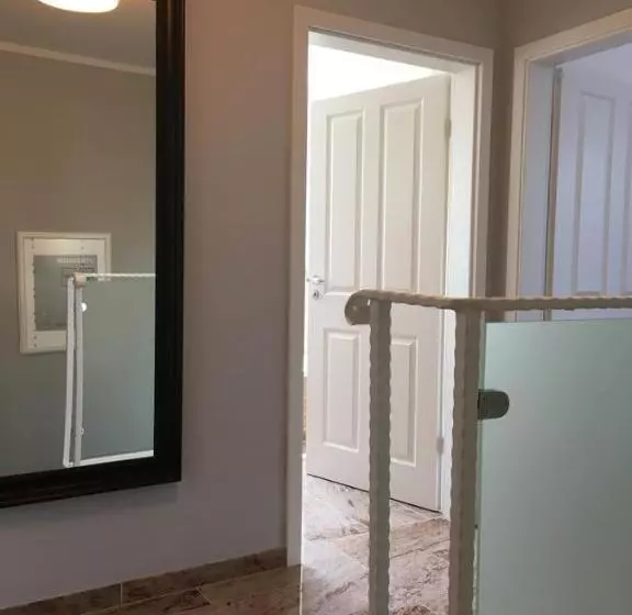 Merkel Villa Apartamente