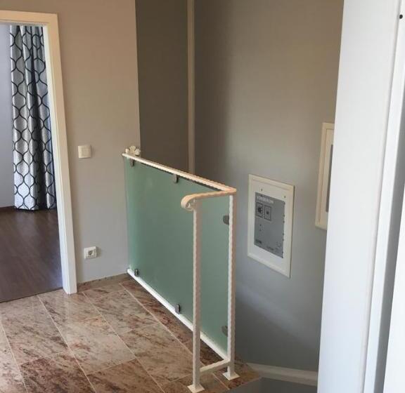 Merkel Villa Apartamente