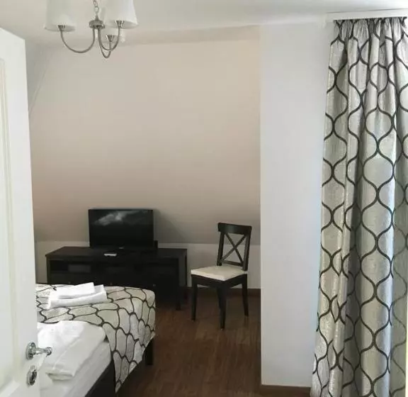 Merkel Villa Apartamente
