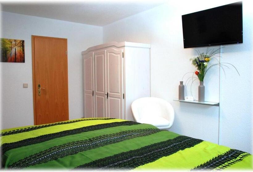 פנסיון Gästehaus Bacchus