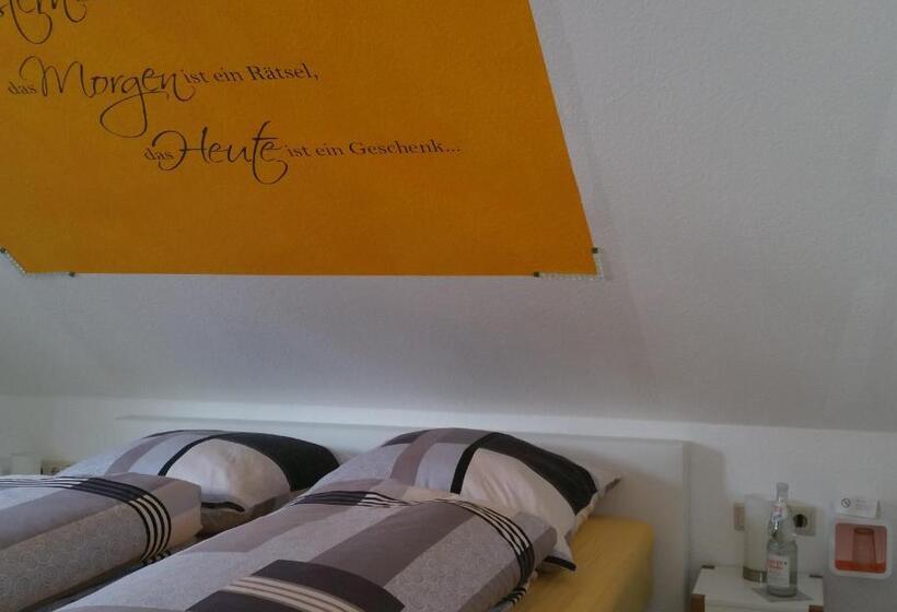 פנסיון Gästehaus Bacchus