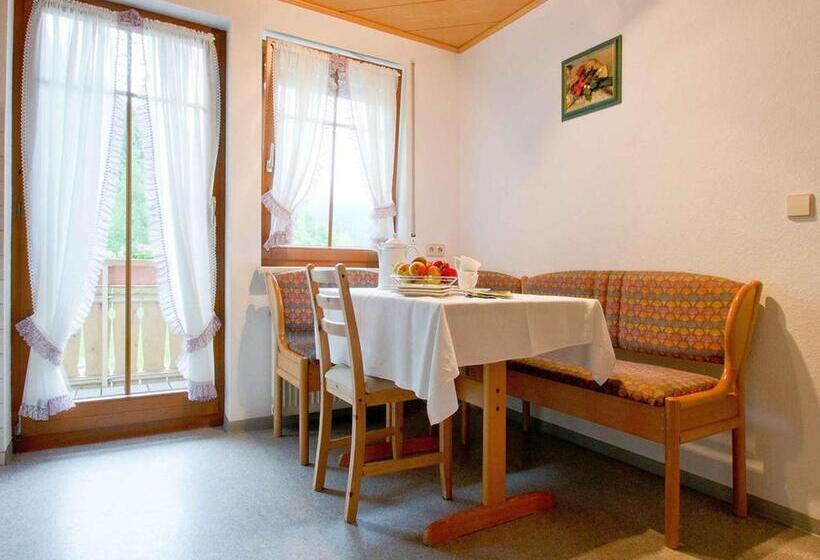 Пансион Gästehaus Herrmann