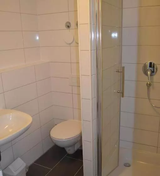 Zwei Raben Pension