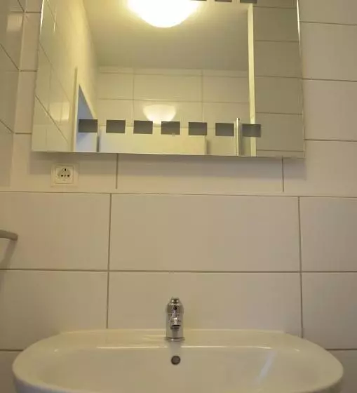 Zwei Raben Pension