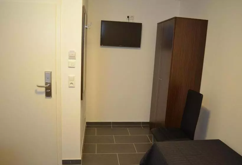 Zwei Raben Pension