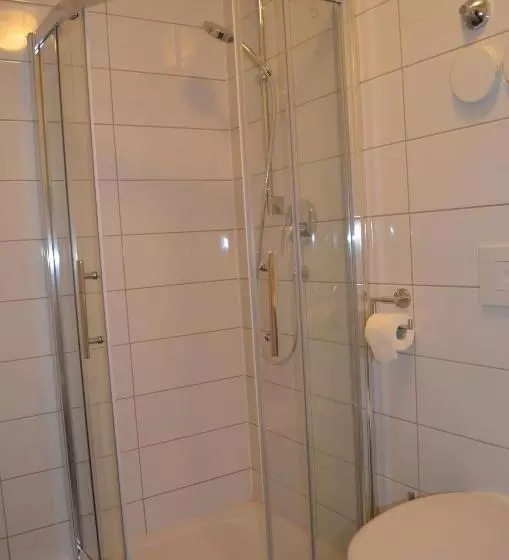 Zwei Raben Pension